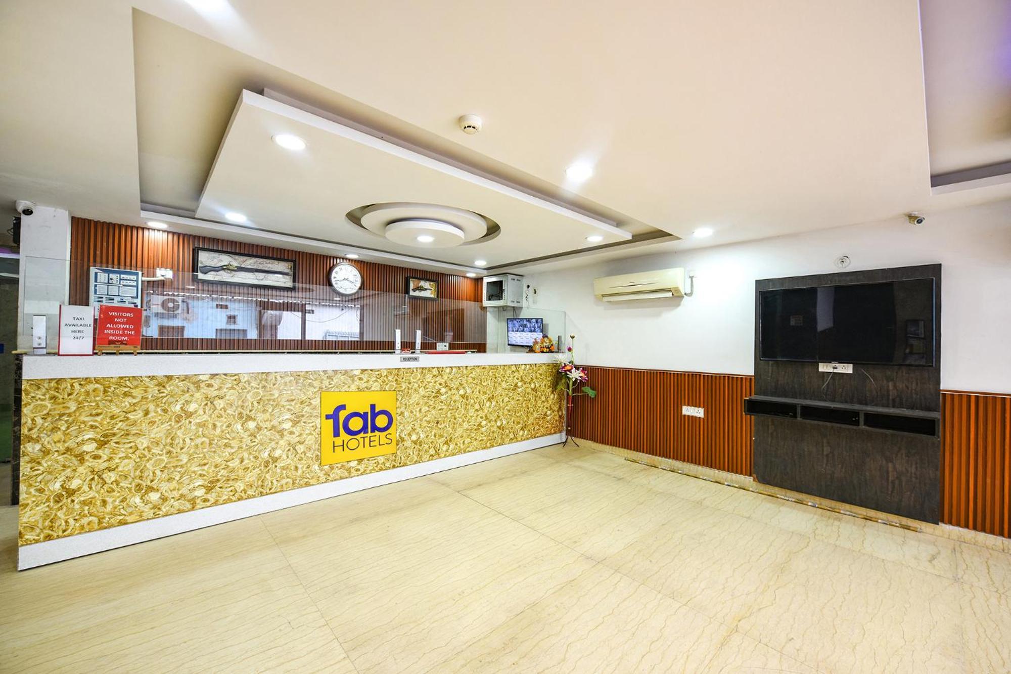 Fabhotel Belwood Near Igi Airport 新德里 外观 照片